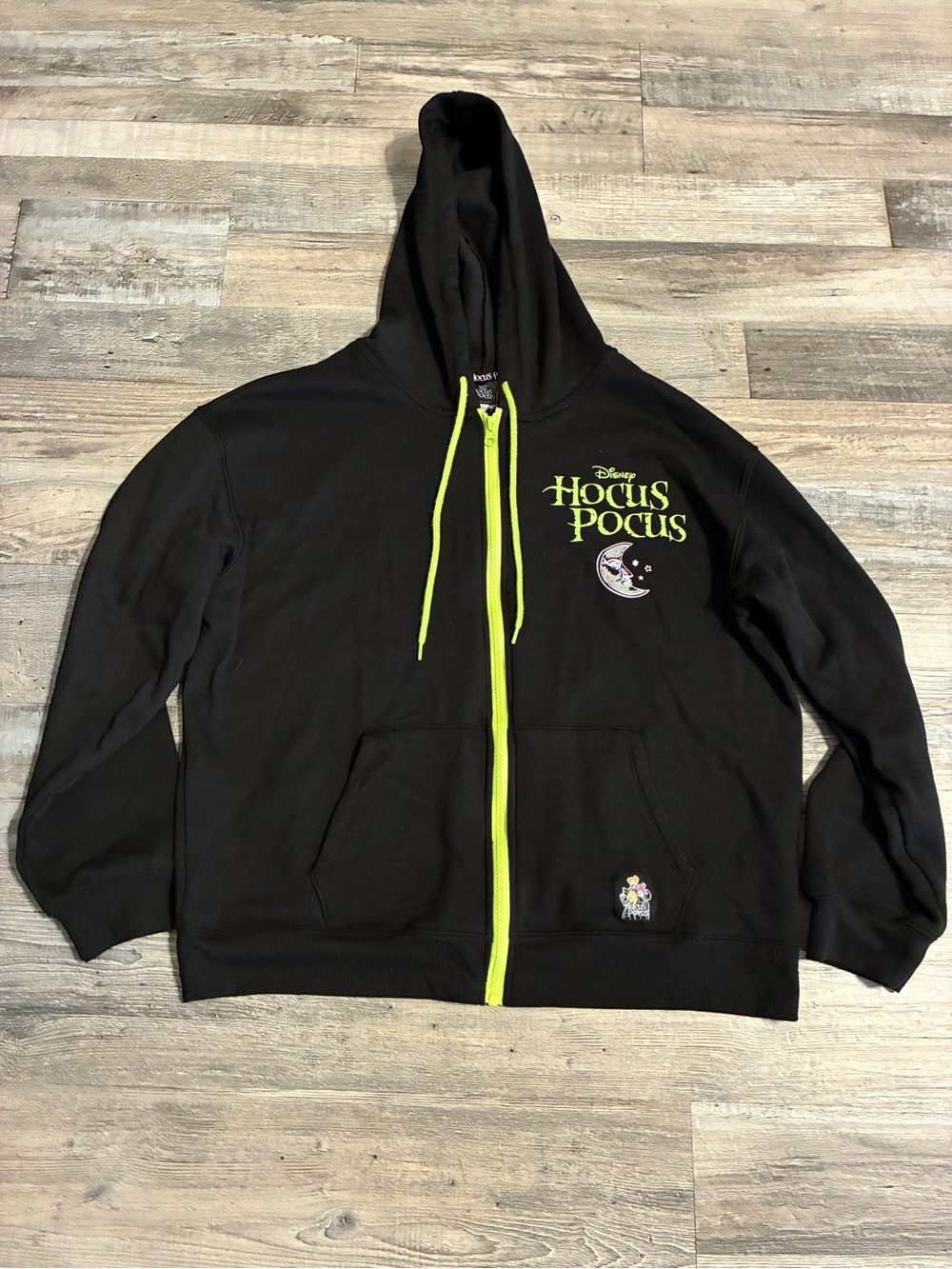 Disney Hocus Pocus Black Hoodie Jacket with Neon Trim size large